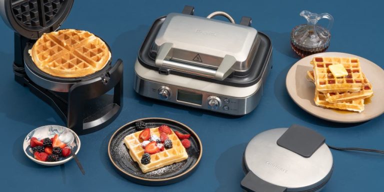 How Long Do You Cook Waffles in a Waffle Maker?